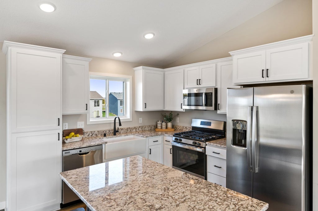 Photo of 1502 Woods Road NE, Isanti, MN 55040 (MLS # 7102013)