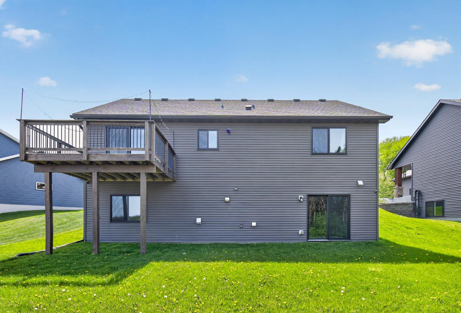 36 Sunnydale Lane SE