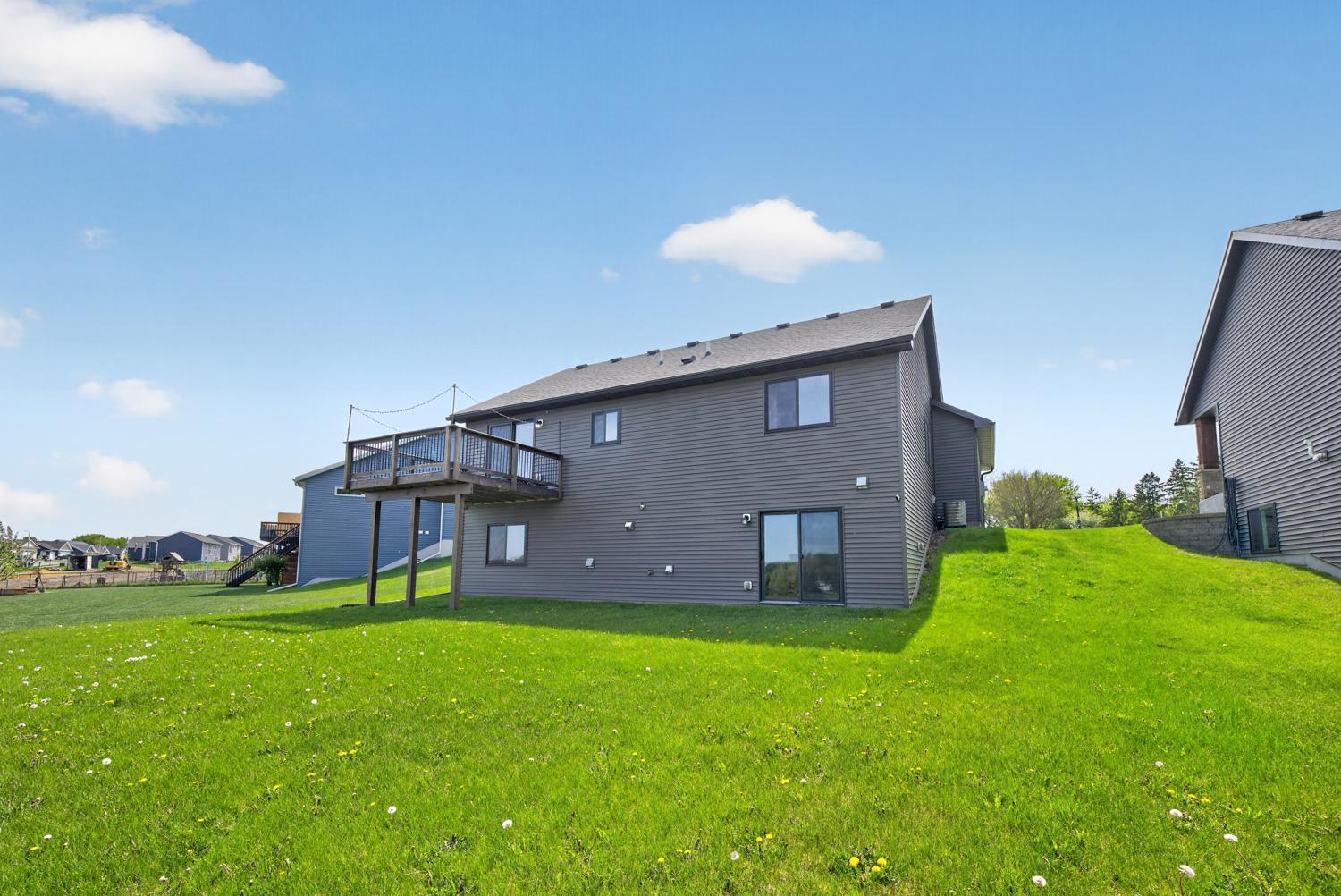 36 Sunnydale Lane SE