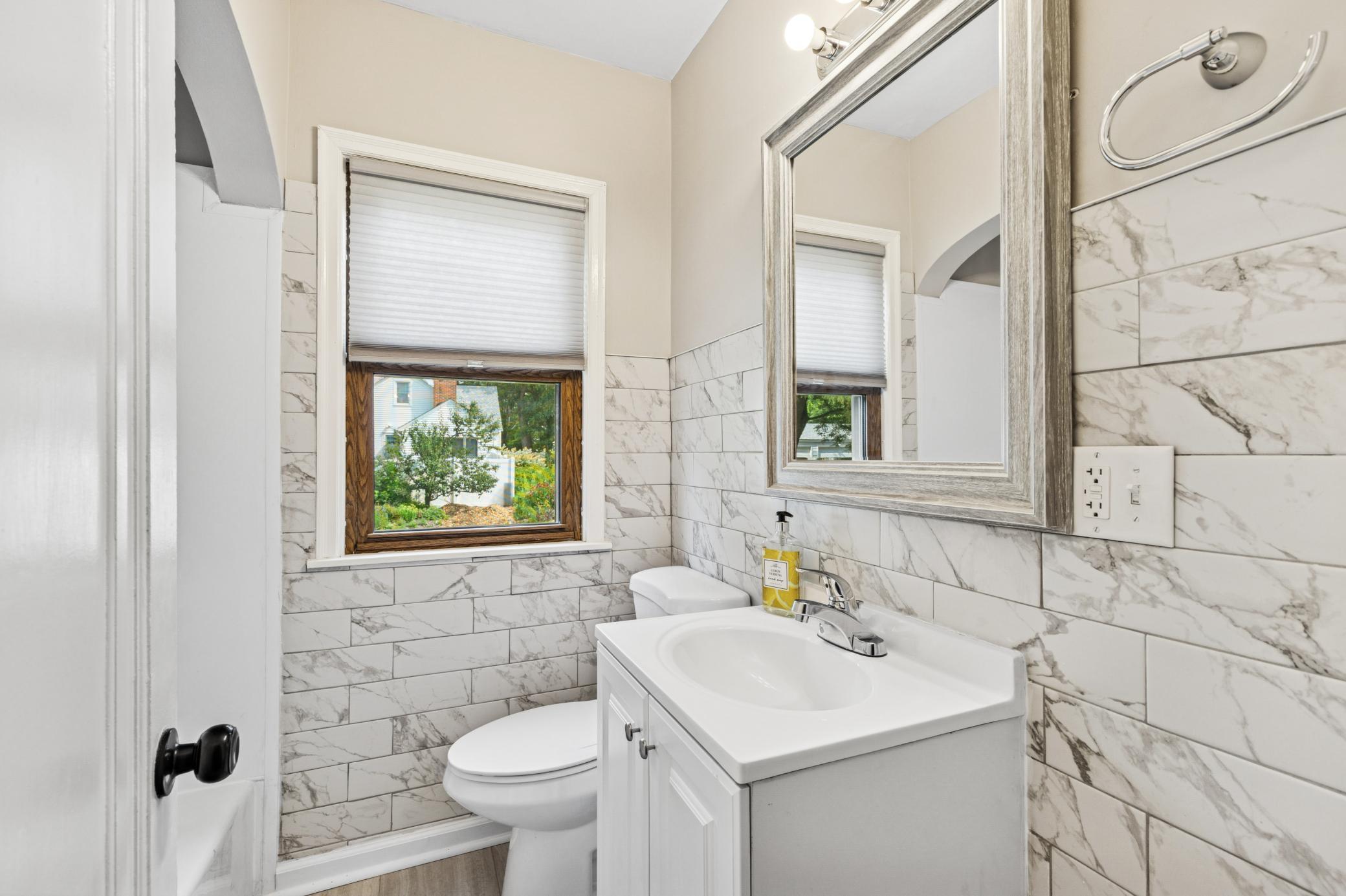 6300 Wentworth Avenue