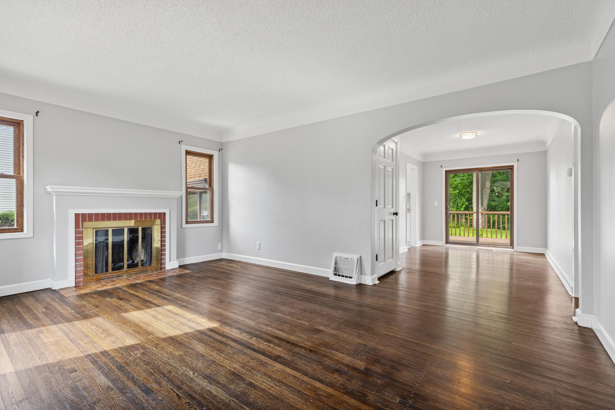 6300 Wentworth Avenue