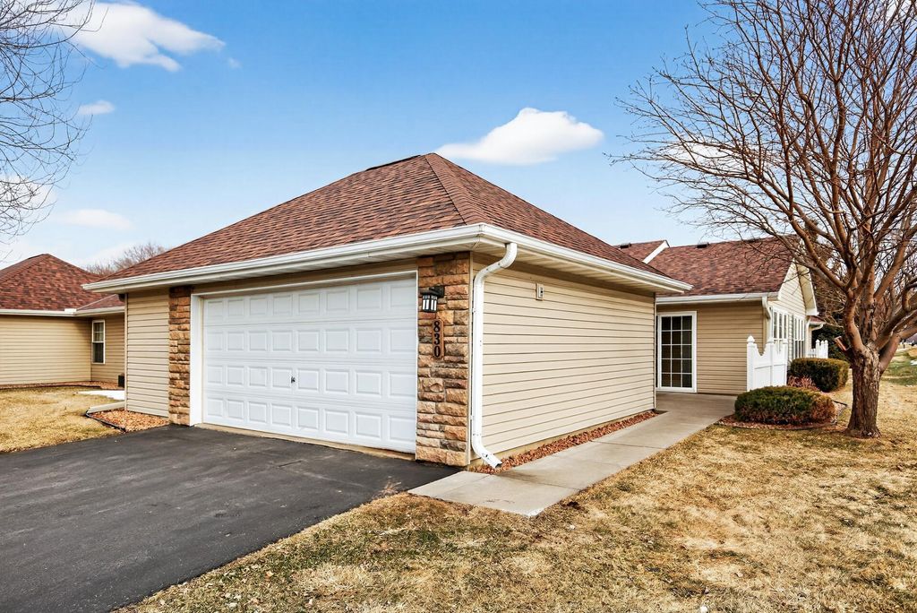 Photo of 830 Roundhouse Street, Shakopee, MN 55379 (MLS # 7024438)