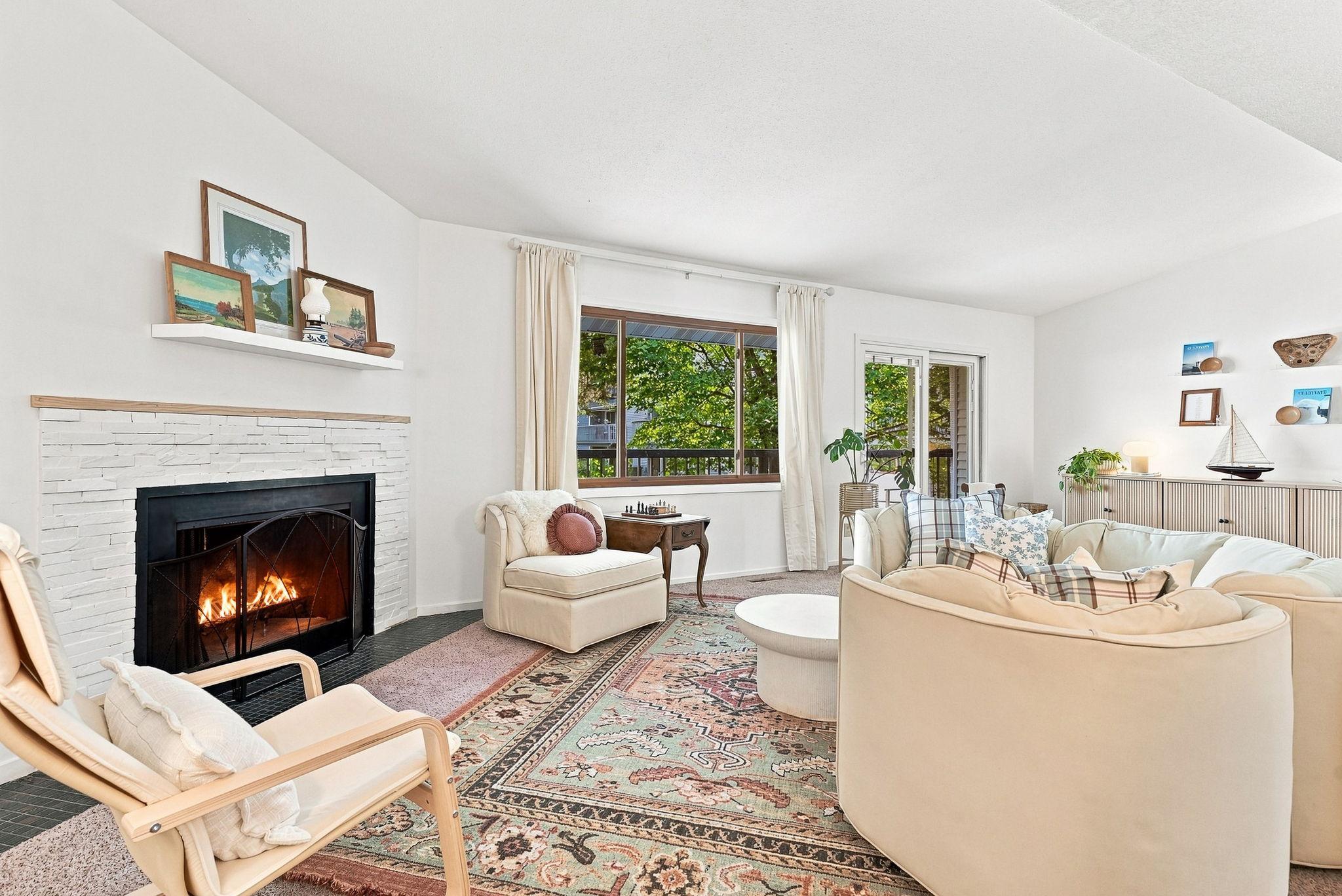 109 Canabury Court