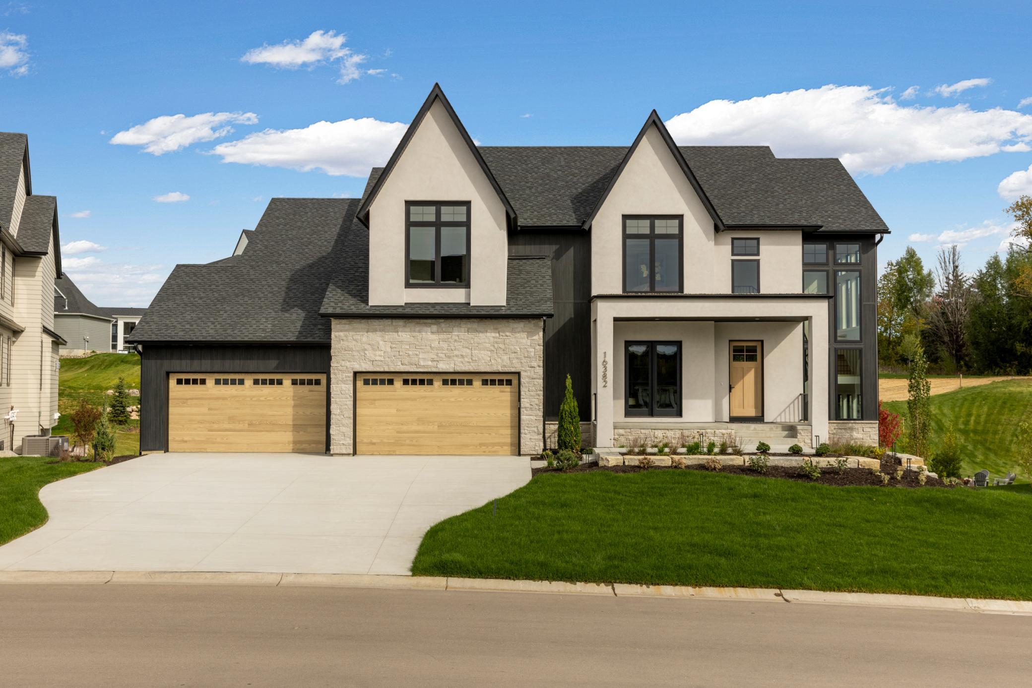16382 46th Court N
