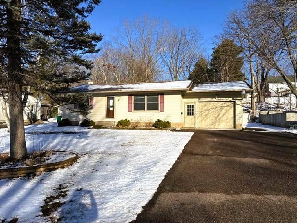 Photo of 111 Echo Lane, Stillwater, MN 55082 (MLS # 7036809)