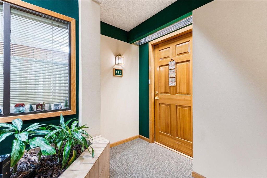 Photo of 4035 Victoria Street N #110, Shoreview, MN 55126 (MLS # 7001449)