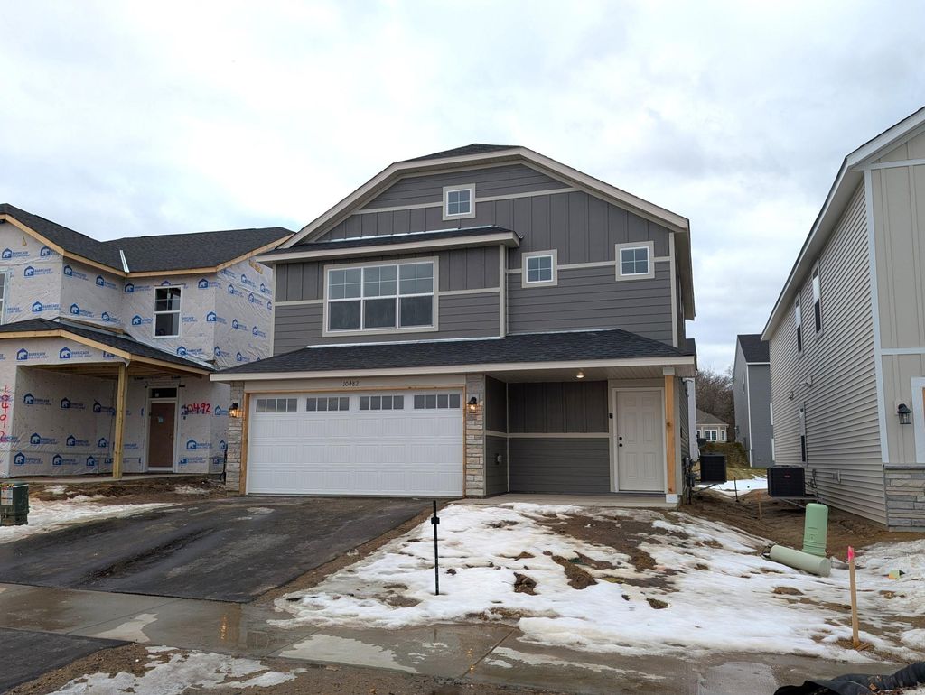 Photo of 10550 Goodview Avenue S, Cottage Grove, MN 55016 (MLS # 7077060)