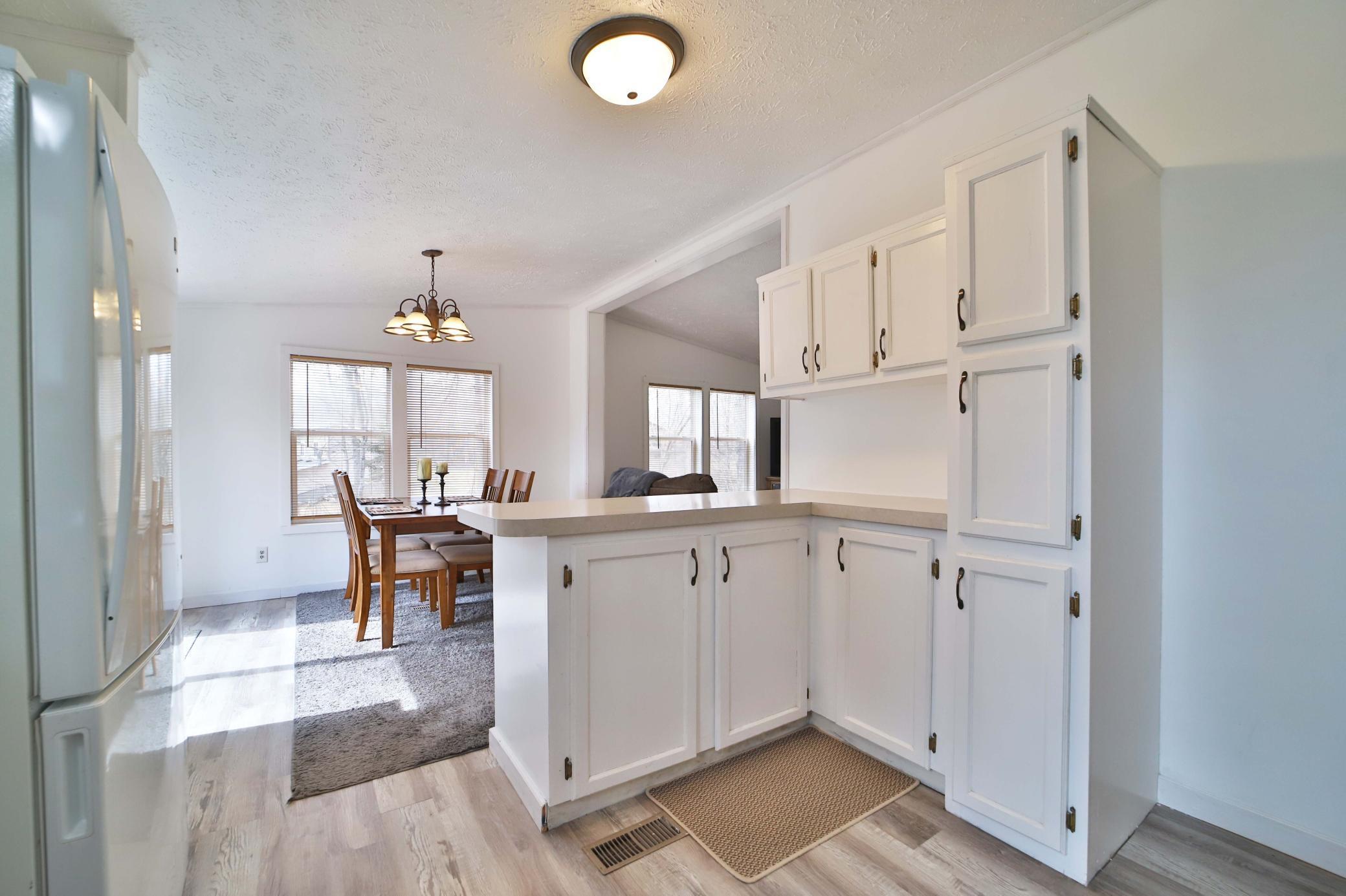 2188 E Five Point Lake Drive NW