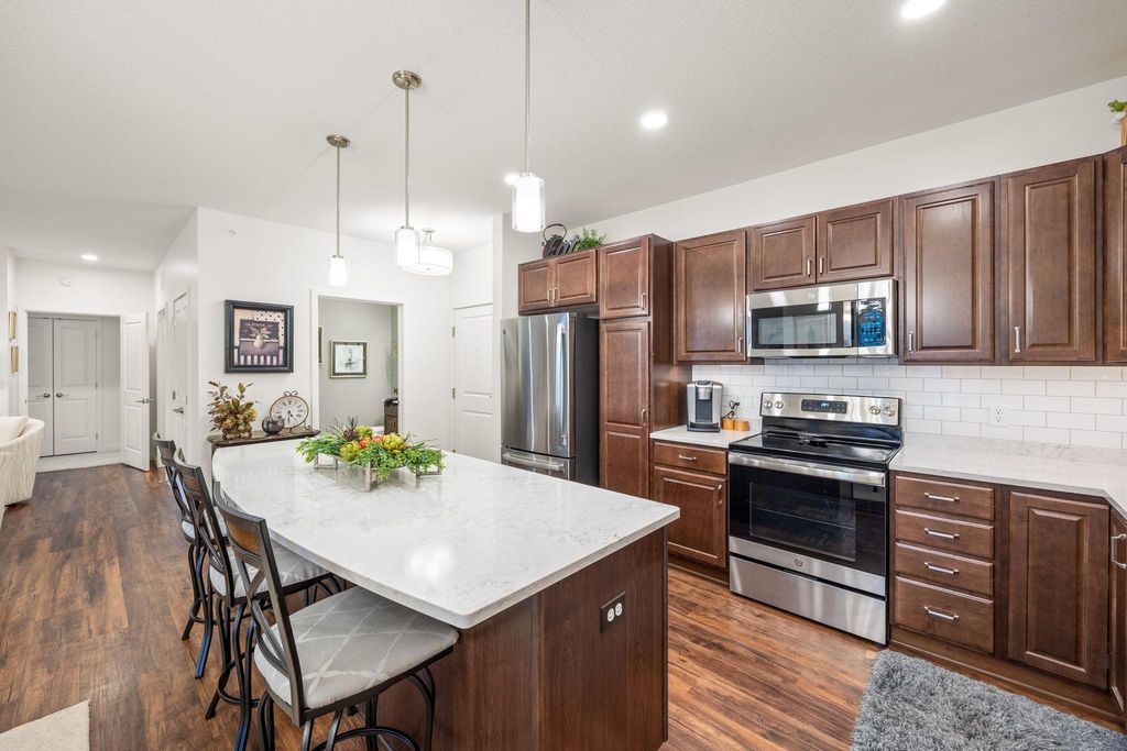 Photo of 1948 W Wayzata Boulevard #203, Long Lake, MN 55356 (MLS # 7006084)