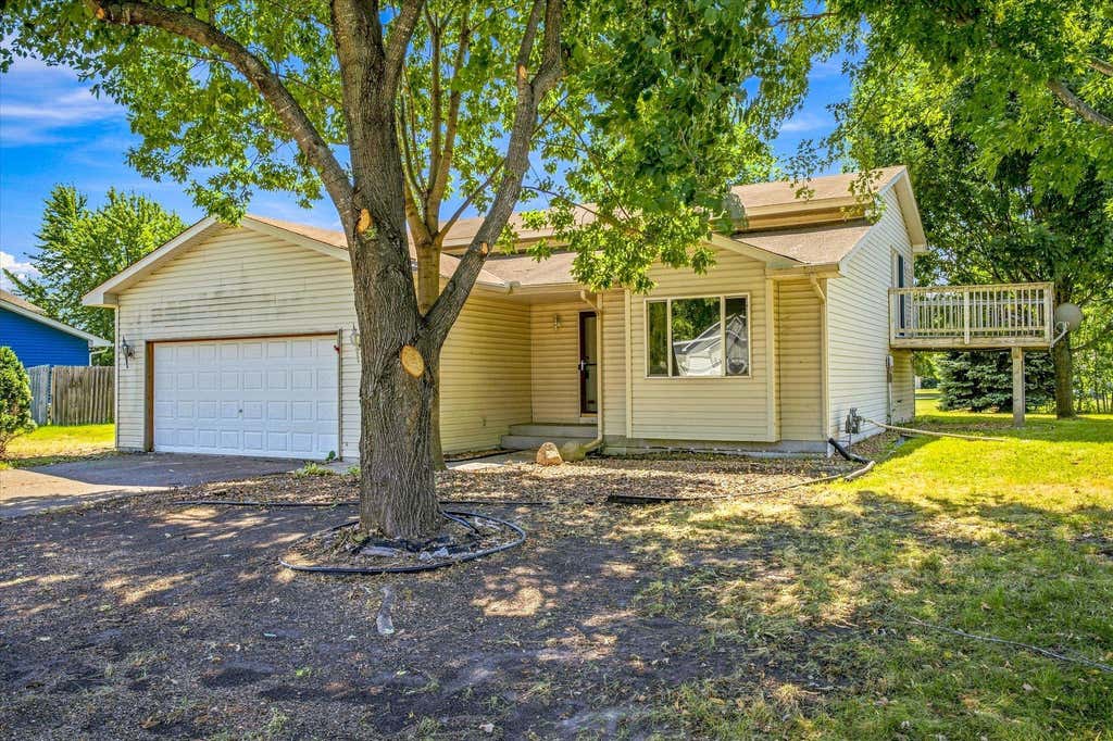 Photo of 580 W 11th Street, Rush City, MN 55069 (MLS # 7129616)