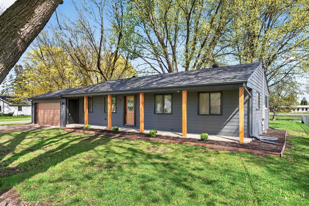 Photo of 5530 Joyce Street, Maple Plain, MN 55359 (MLS # 7063962)