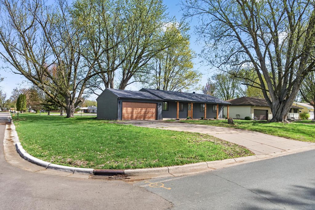 Photo of 5530 Joyce Street, Maple Plain, MN 55359 (MLS # 7063962)