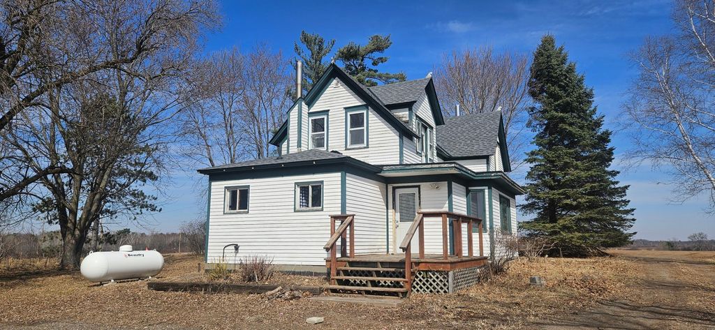 Photo of 4528 415th Avenue NE, Braham, MN 55006 (MLS # 7046746)