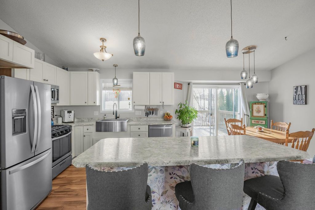 Photo of 712 Buffalo Hills Street, Buffalo, MN 55313 (MLS # 7002148)