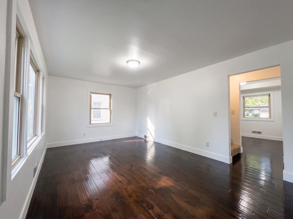 Photo of 4917 Penn Avenue N, Minneapolis, MN 55430 (MLS # 7098448)