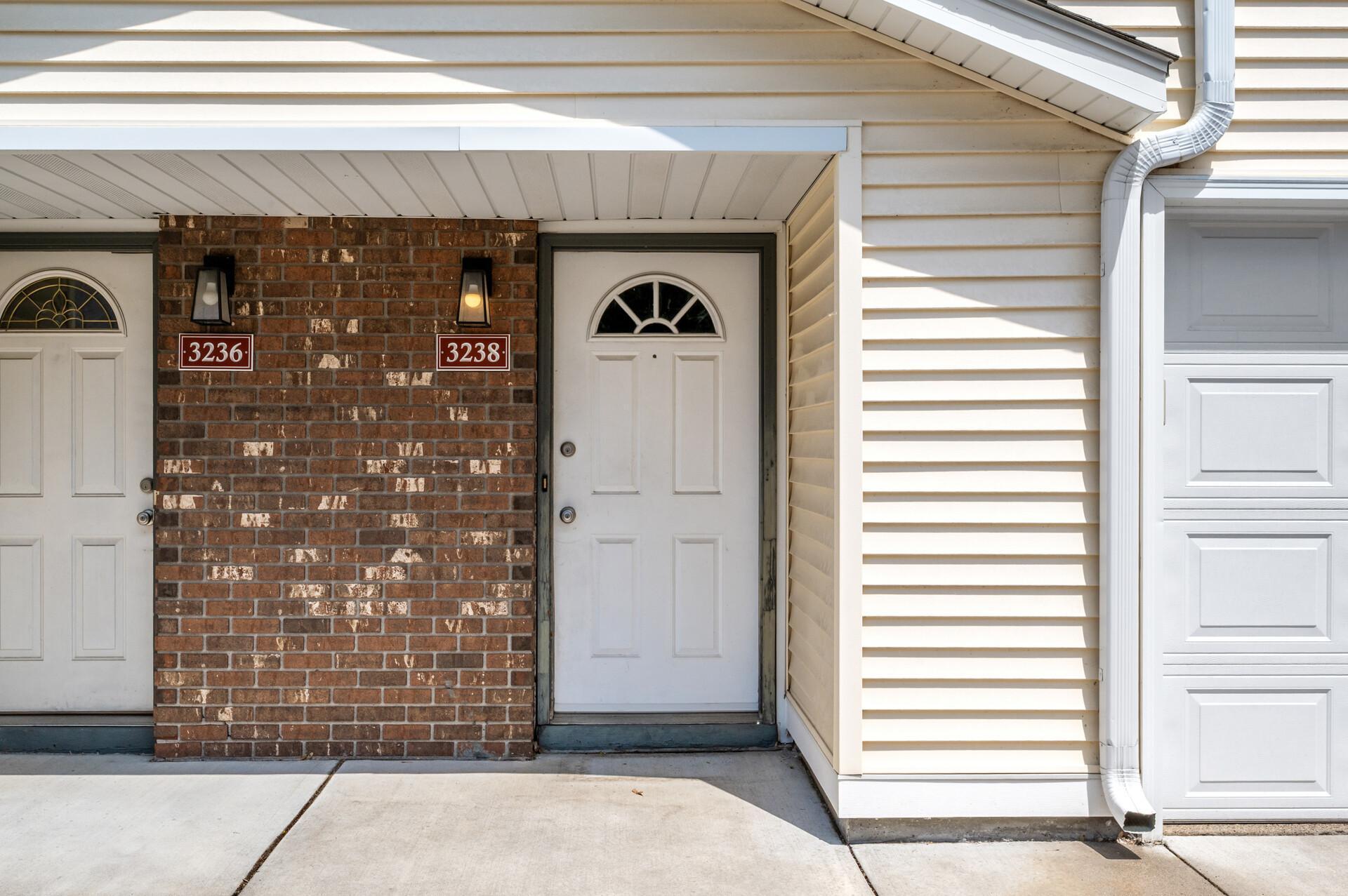 3238 Valley Ridge Drive