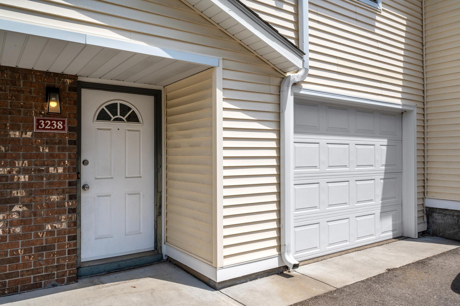 3238 Valley Ridge Drive