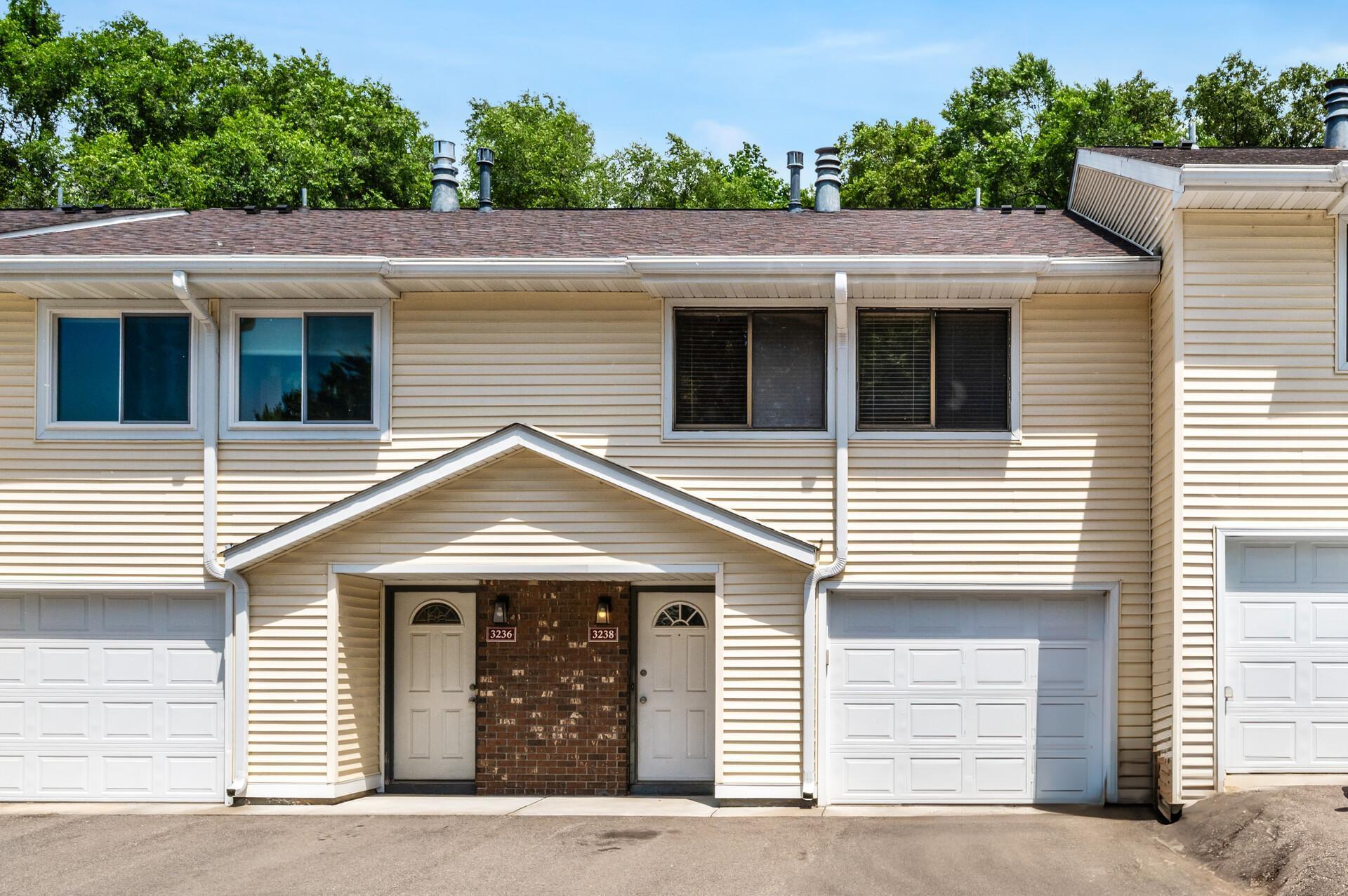 3238 Valley Ridge Drive