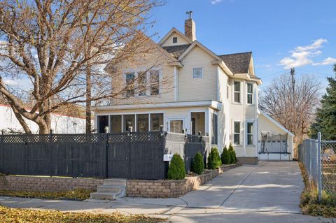 613 Harrison Street NE Minneapolis MN 55413