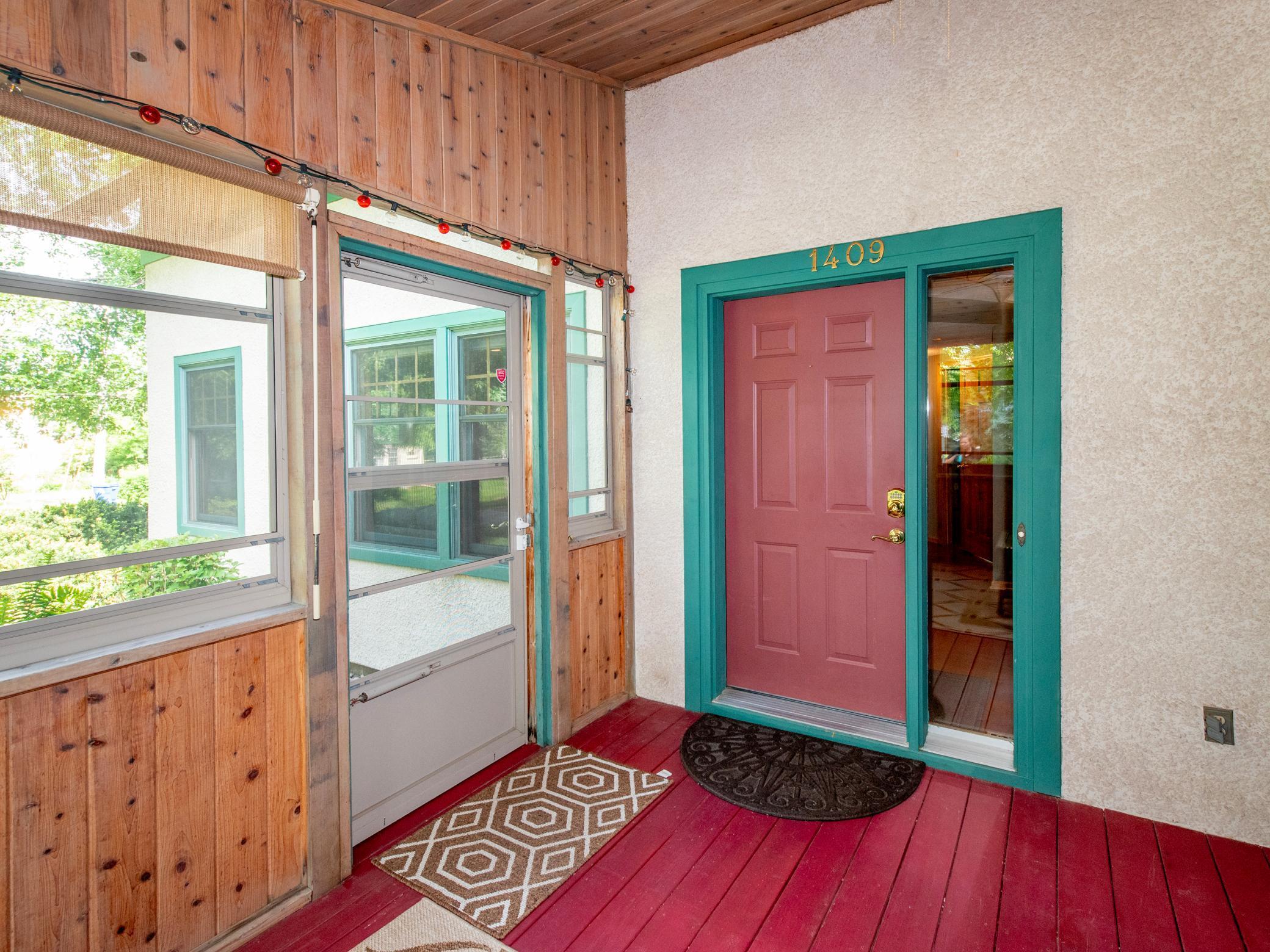 1409 Midway Parkway