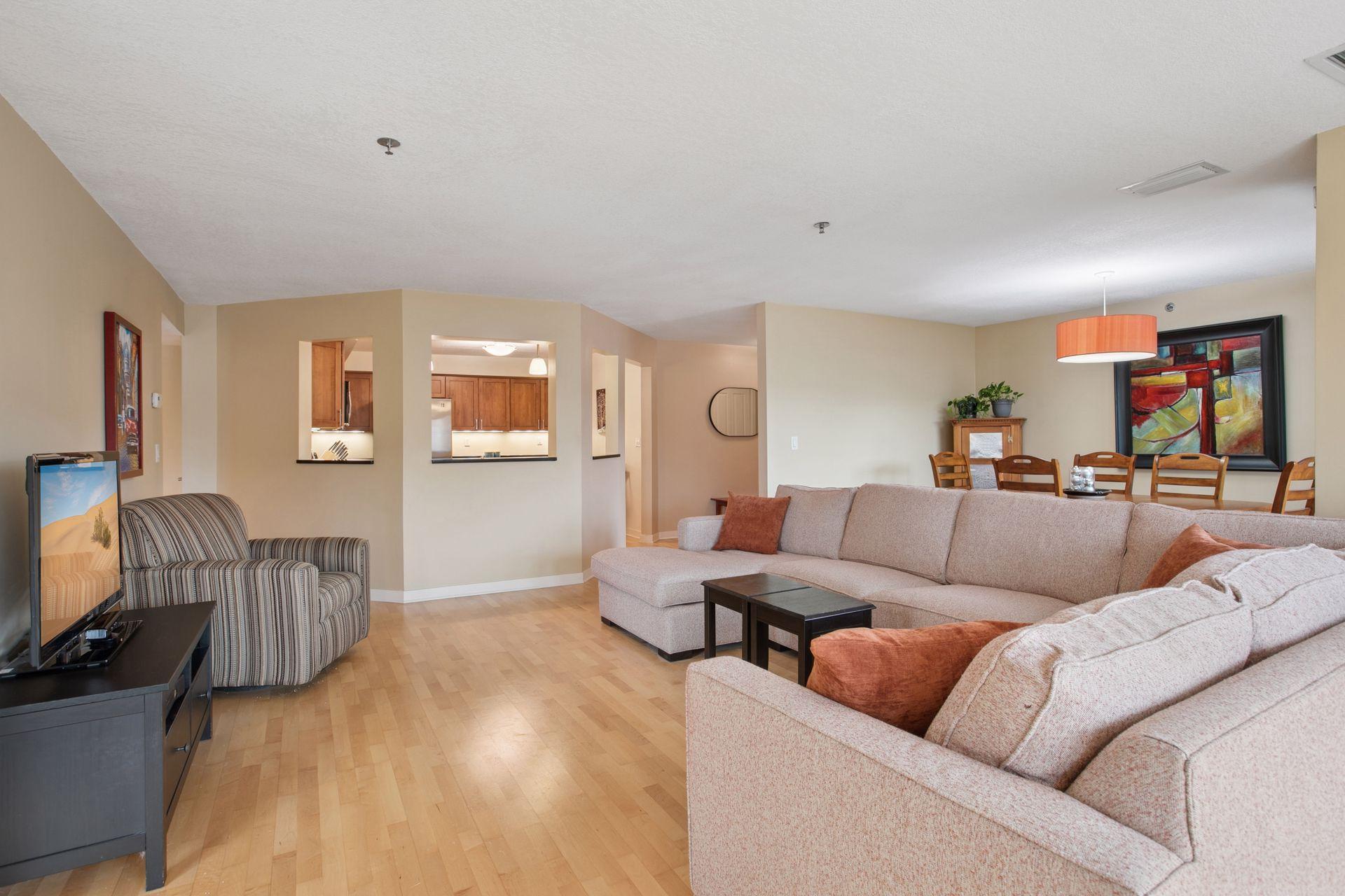 4550 Minnetonka Boulevard 101