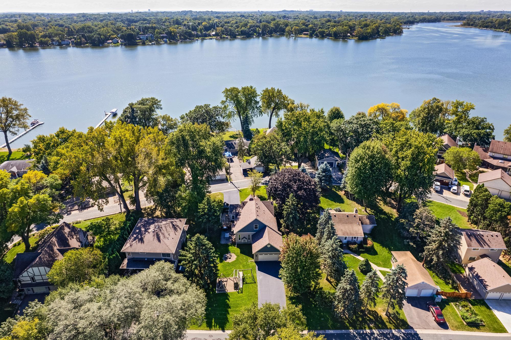 417 W Horseshoe Drive