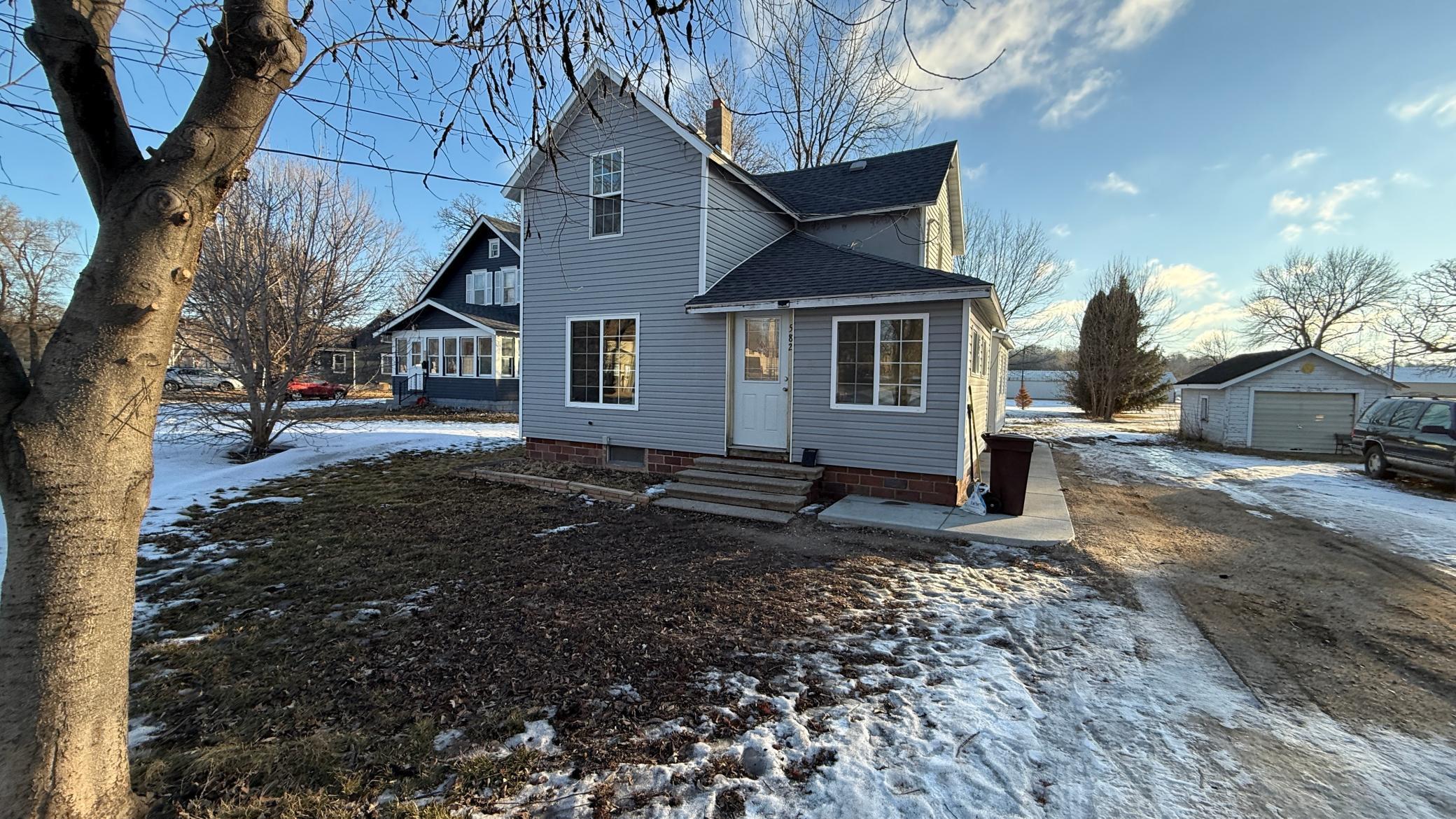 582 Gravel Road