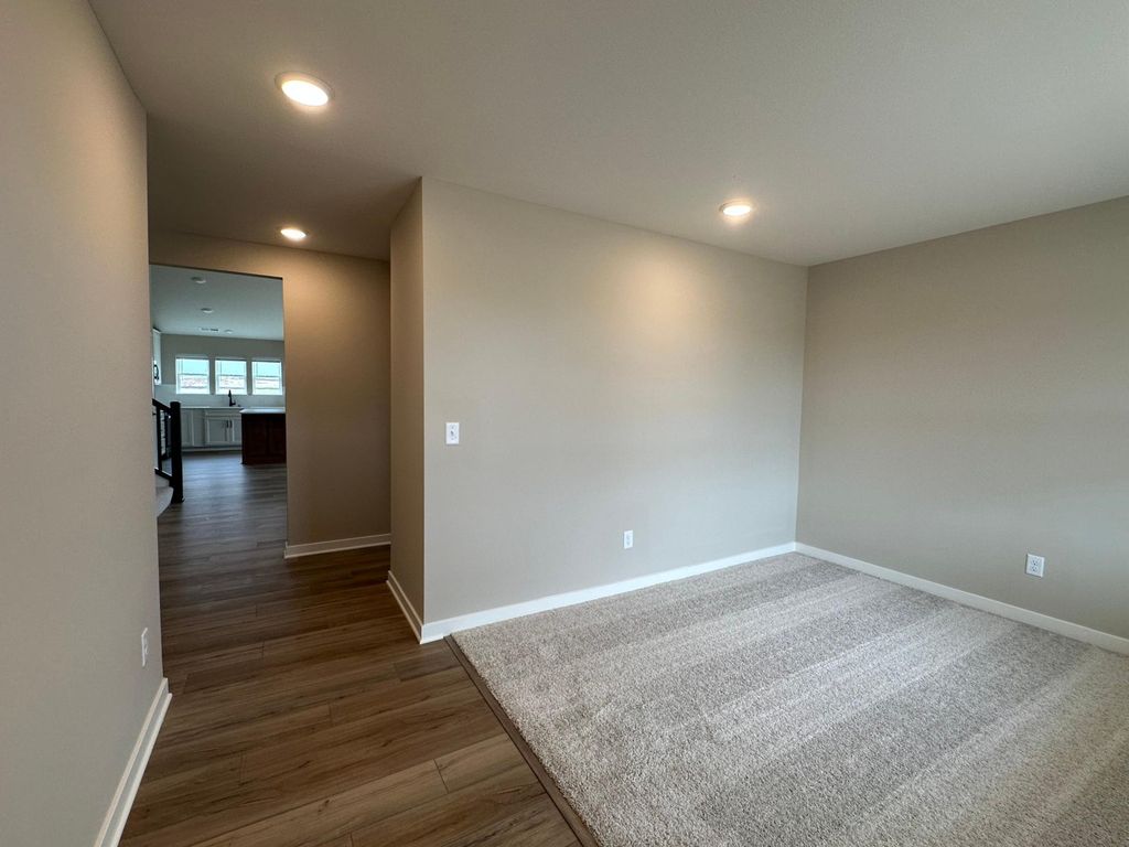 Photo of 1664 Lund Way, Shakopee, MN 55379 (MLS # 7084790)