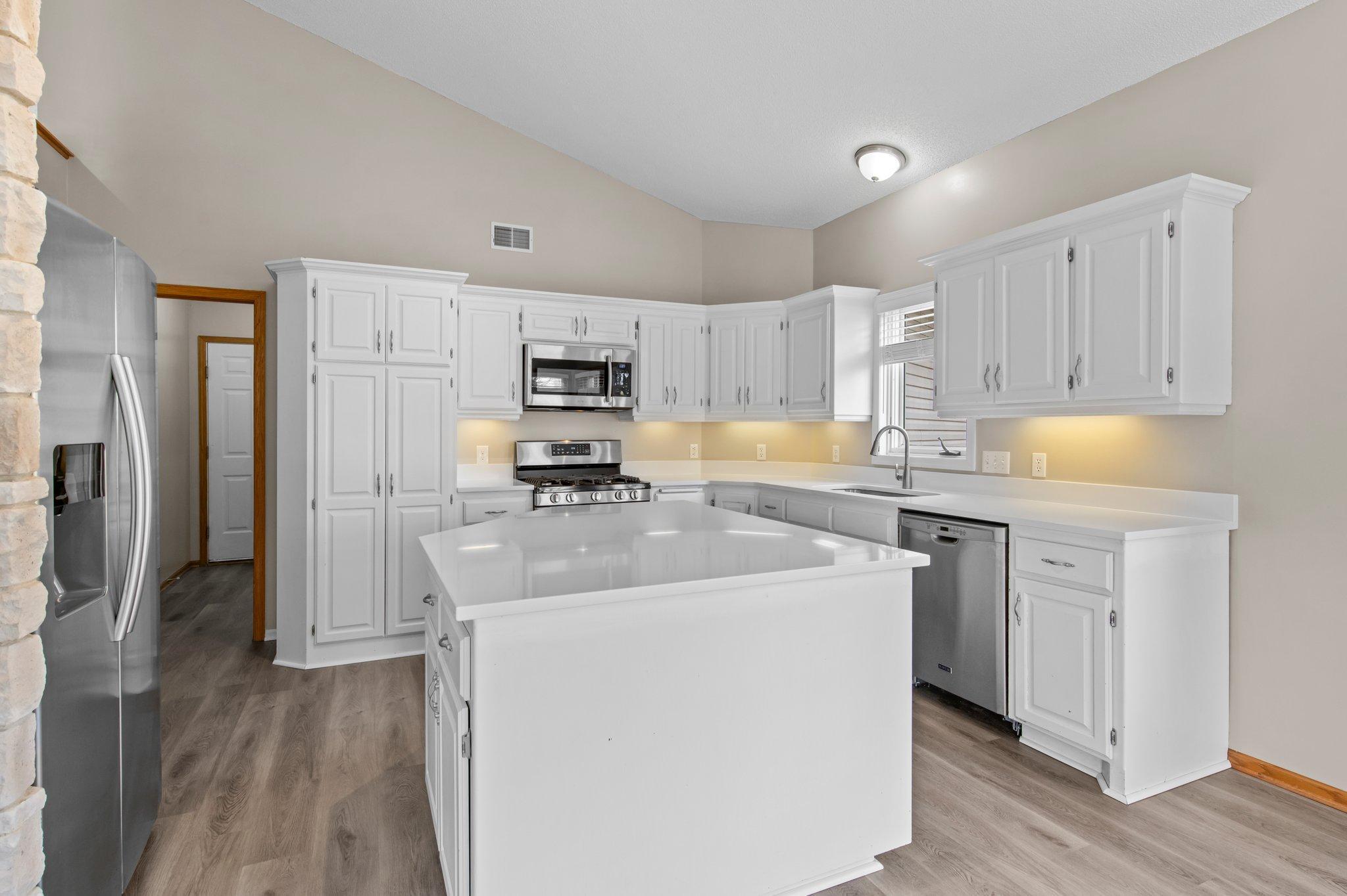 6282 Coyote Court