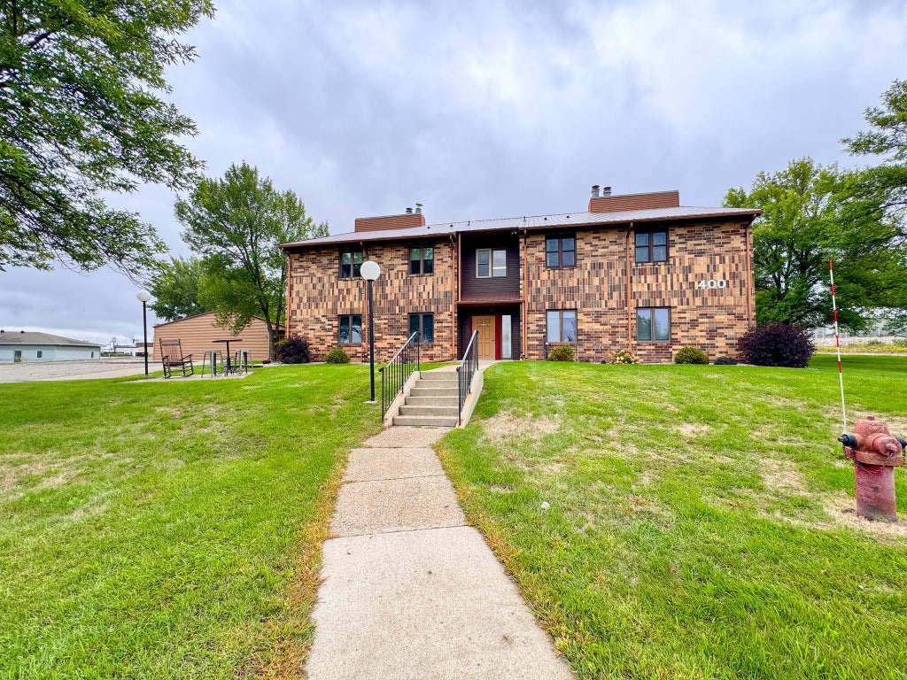 Photo of 400 Kennedy Park Circle #102, Fergus Falls, MN 56537 (MLS # 7147677)