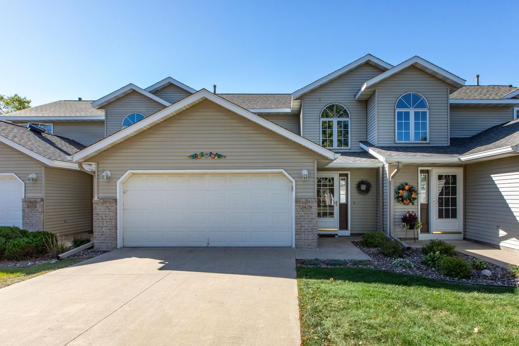 Photo of 2429 Viola Heights Drive NE, Rochester, MN 55906 (MLS # 6803630)