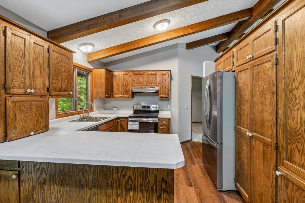 Photo of 1335 Ches Mar Lane, Eagan, MN 55123 (MLS # 7158112)