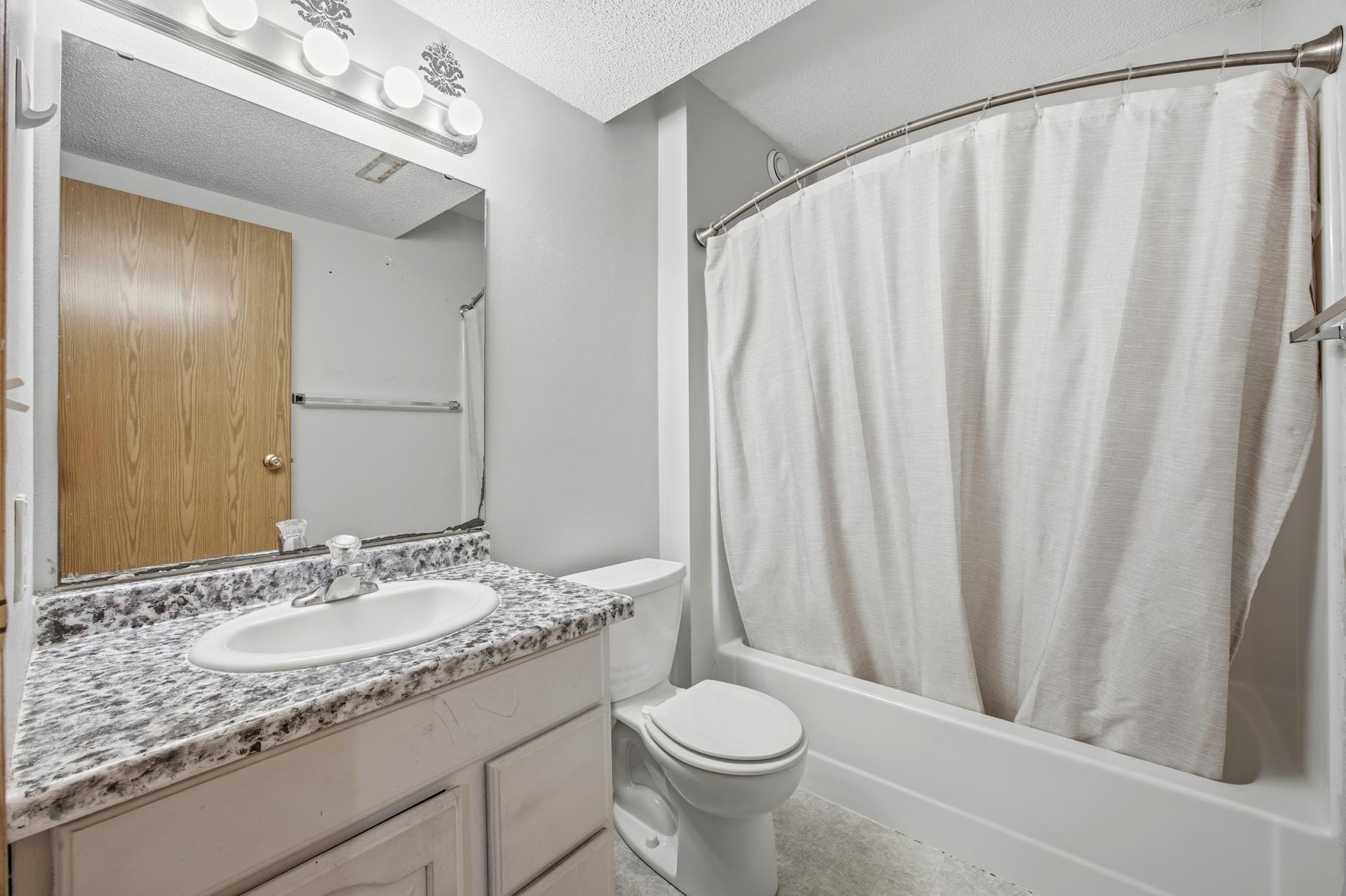 West Fargo, North Dakota 58078, United States, 3 Bedrooms Bedrooms, ,2 BathroomsBathrooms,Residential,Pending Sale,250150