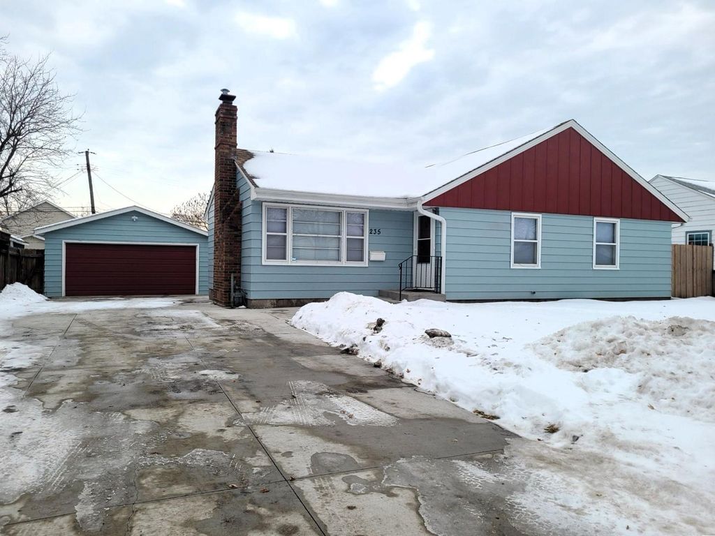 Photo of 235 9th Street S, South Saint Paul, MN 55075 (MLS # 7001253)