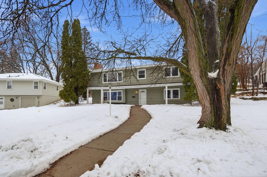Photo of 8524 Washburn Avenue S, Bloomington, MN 55431 (MLS # 7006298)