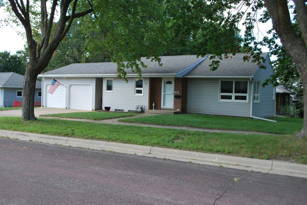 Photo of 455 Ward Street, Fairmont, MN 56031 (MLS # 7131930)