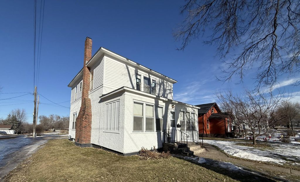 Photo of 135 E Snelling Avenue, Appleton, MN 56208 (MLS # 7009358)