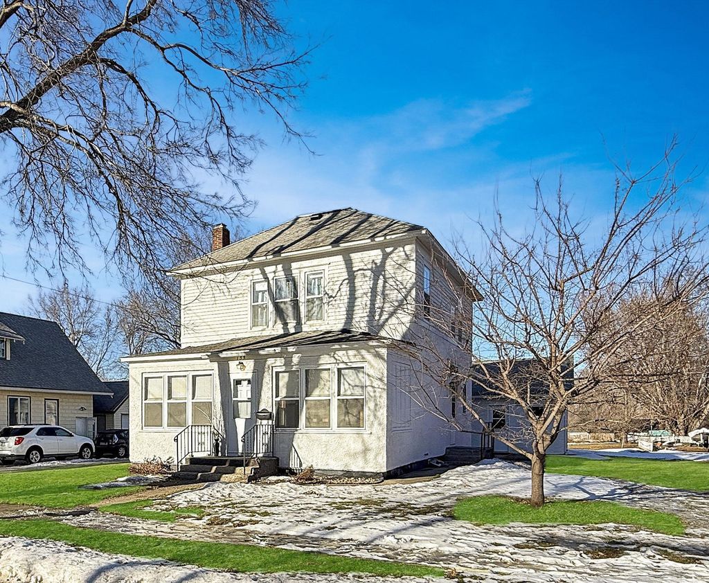 Photo of 135 E Snelling Avenue, Appleton, MN 56208 (MLS # 7009358)