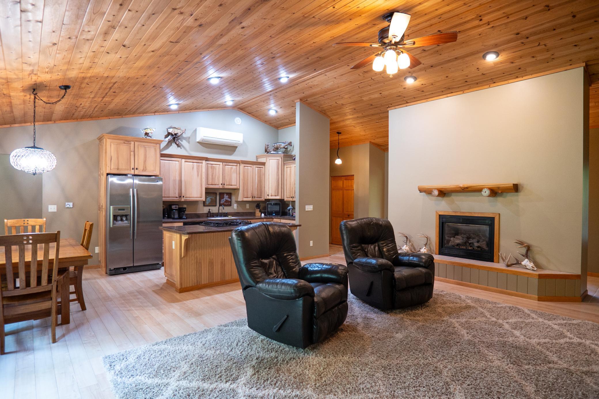 11307 Grouse Loop NW