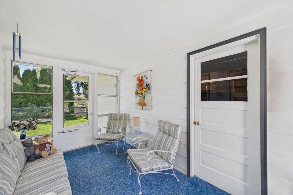 Photo of 2364 Saint Albans Street N, Roseville, MN 55113 (MLS # 7144584)