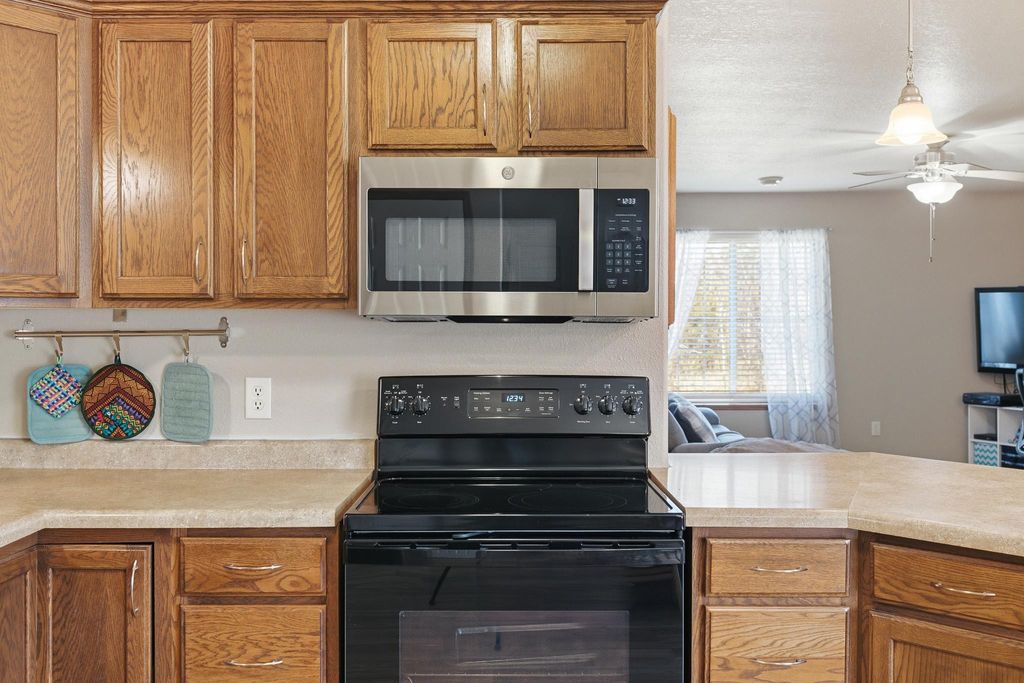 Photo of 120 Palmer Path, Mankato, MN 56001 (MLS # 7043259)