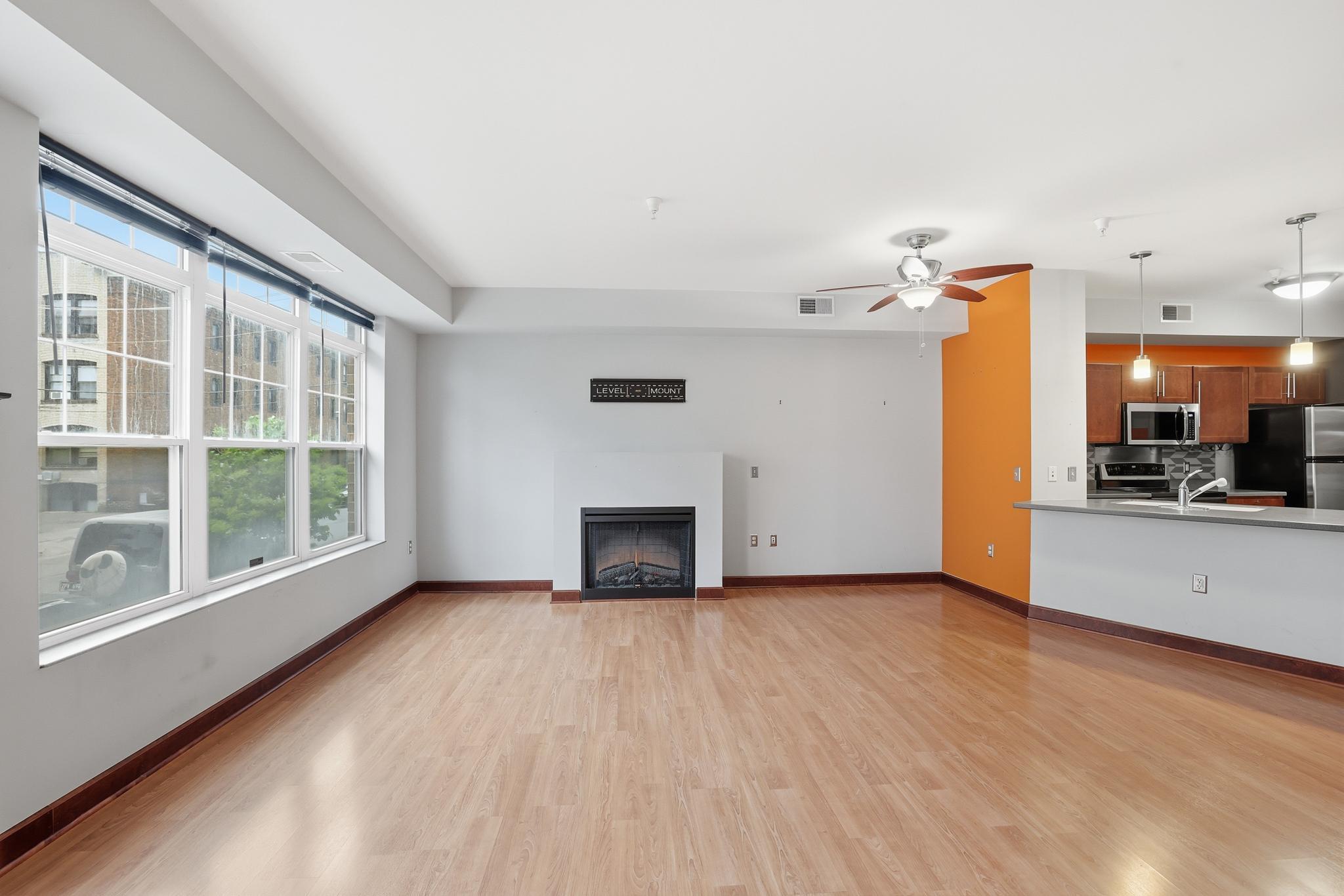 312 E 18th Street