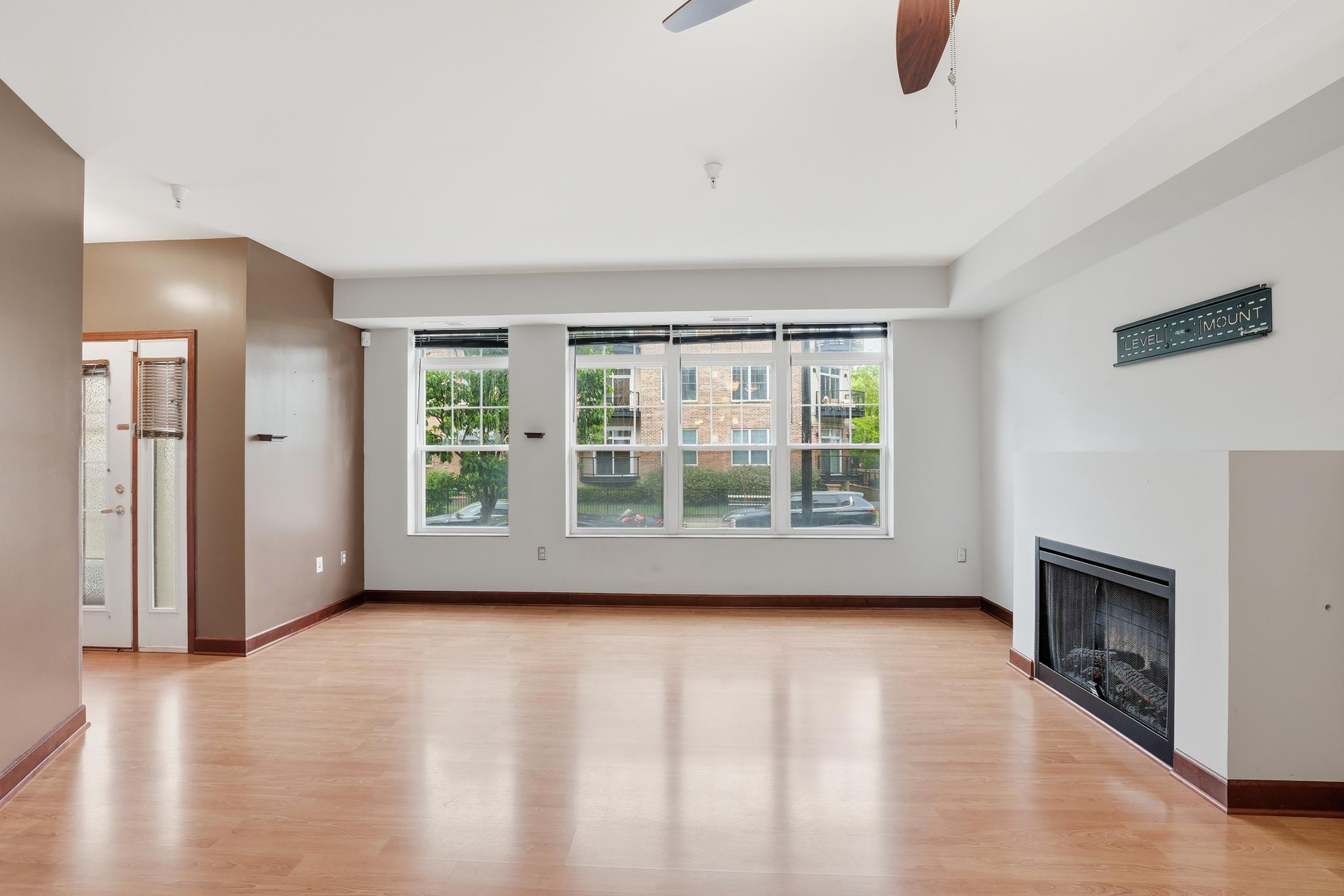 312 E 18th Street