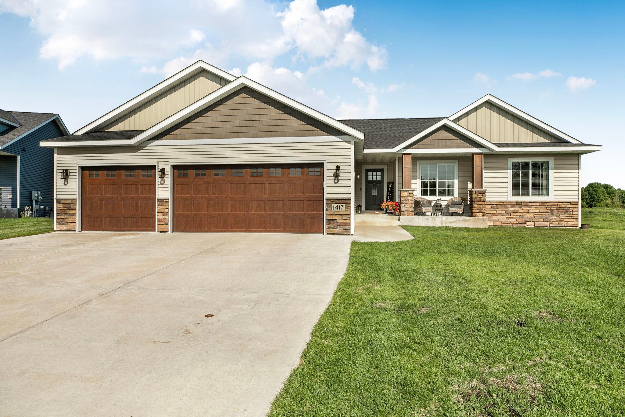 Photo 1 of 38 — 1417 Lavender Ave S, Sartell, MN 56377