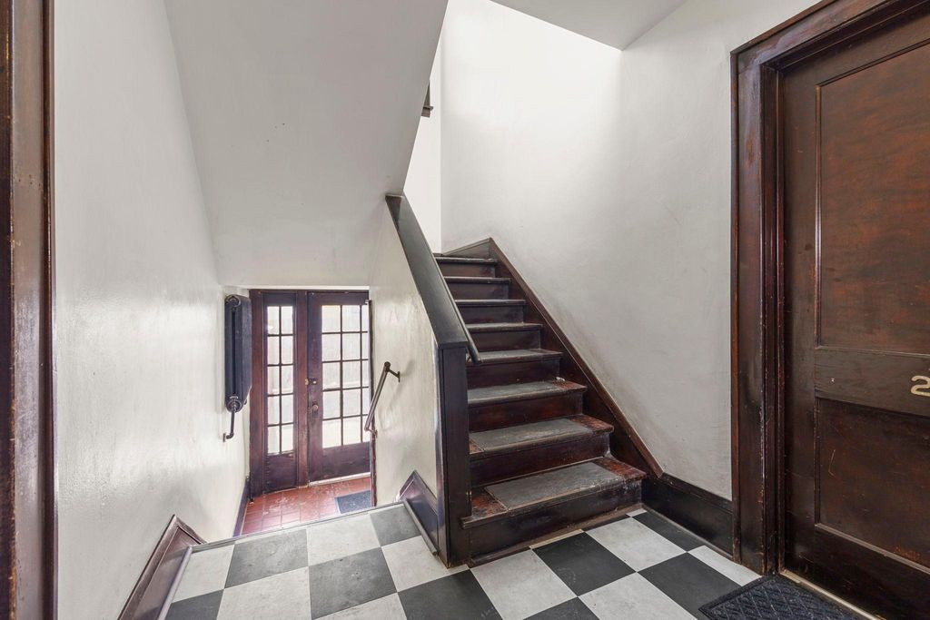 Photo of 1630 Hague Avenue, Saint Paul, MN 55104 (MLS # 7013399)