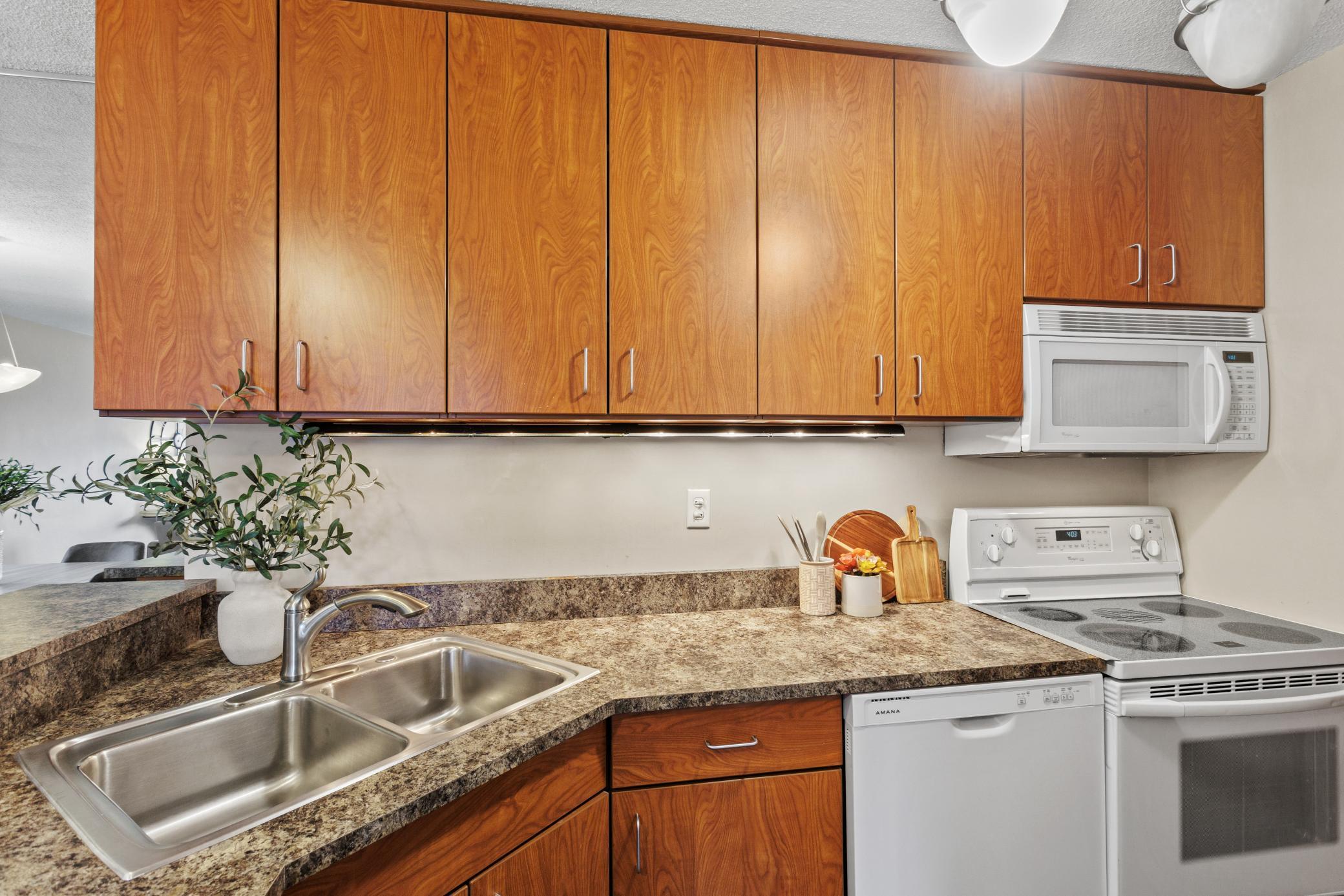 15 S 1st Street A202