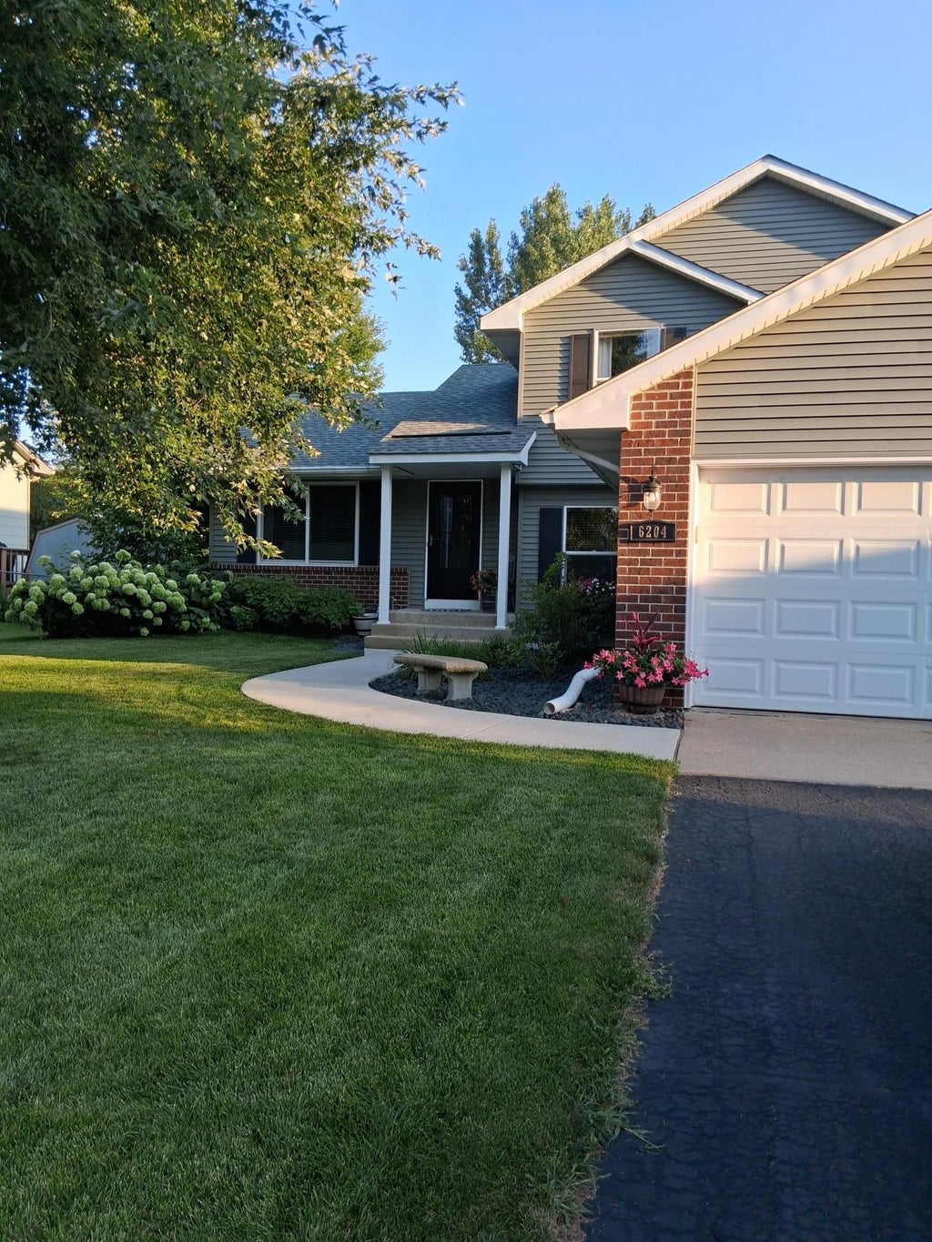 Photo of 6204 176th Street W, Farmington, MN 55024 (MLS # 7044086)