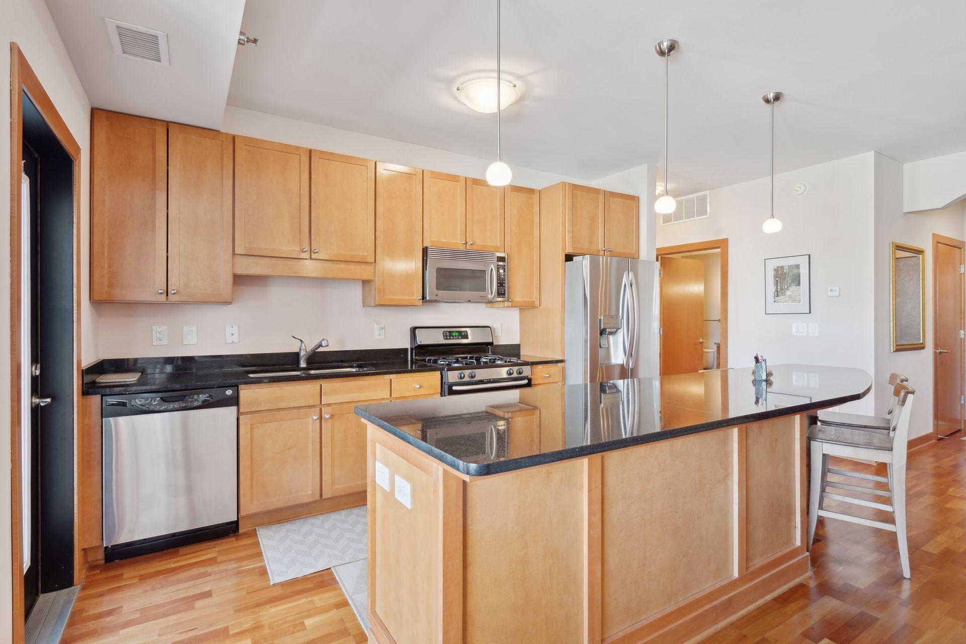 317 Groveland Avenue 300