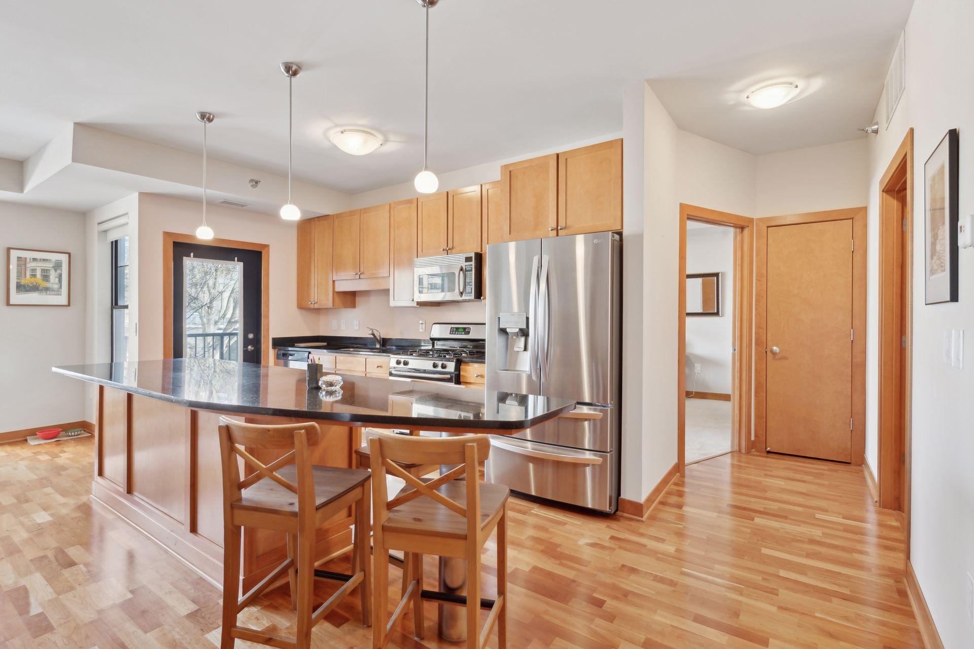 317 Groveland Avenue 300