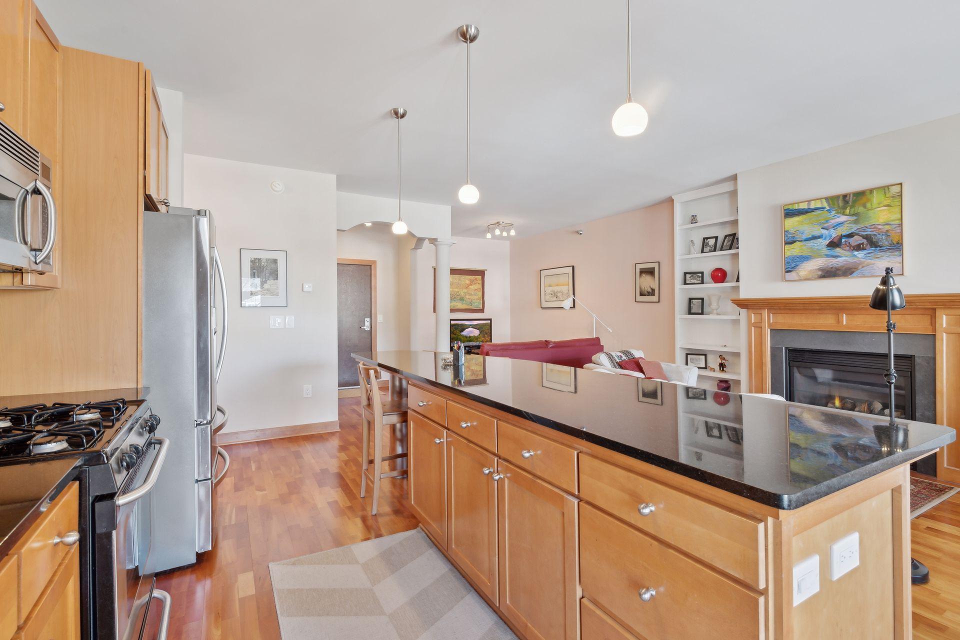 317 Groveland Avenue 300